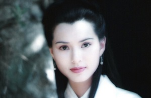 那些年我们追过的姑姑 关于小笼包的游戏