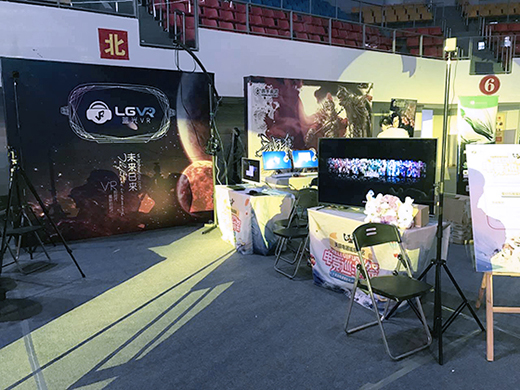 宁美国度电竞巡游祭武汉站的精彩瞬间