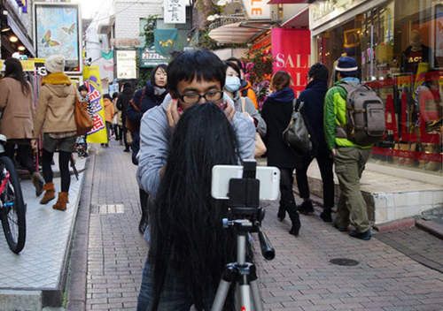 浪漫单身狗日本宅男大师一个人拍情侣照攻略