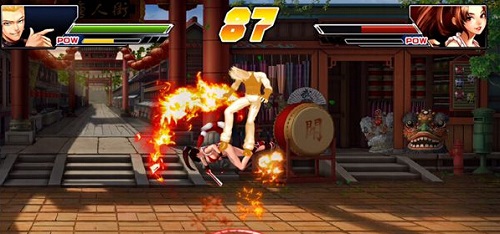 据悉,SNK 方面全程参与监修制作,力求从人物到画面到音效到技能连招都能还原原作。此外,游戏还增加了原作没有的新玩法,将传统《拳皇》格斗玩法与闯关模式相结合,可以与好伙伴一起组队挑战 BOSS。此外,3V3 格斗对战能让玩家与好友一较高下,也许能体会到当年游戏厅里的热血岁月。