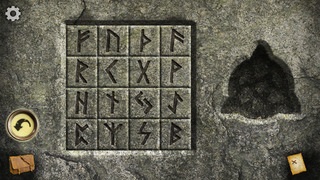 和一般的寻物解谜类游戏差不多,本作主要就是分为解谜+寻物两部分。玩家玩时除了需要通过点击屏幕四处探路寻找可用的工具,还要积极动脑,解开各种烧脑谜题,才能寻得激活下一张地图的线索。游戏有 70+ 个场景,背景音曲调悠扬,音效都搭配得挺应景,此次首免,感兴趣的可以玩玩。