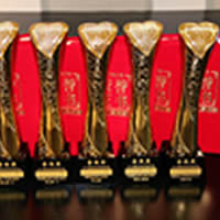 2016金狗奖颁奖盛典落幕 飞鱼科技荣获5大奖项